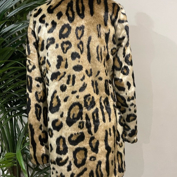 Bebe leopard faux fur coat - Picture 3 of 4